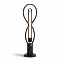 Stehlampe mit schwarz metallischem design und flexiblen led-streifen 20 x 20 x 90 cm